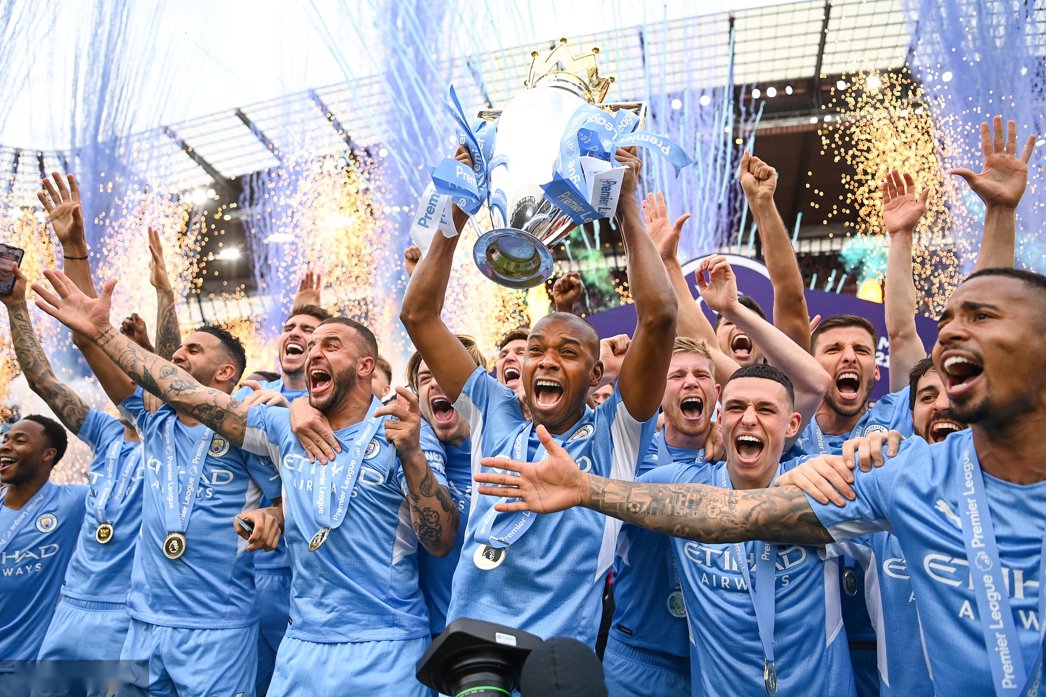 联队也从中 联队也从中