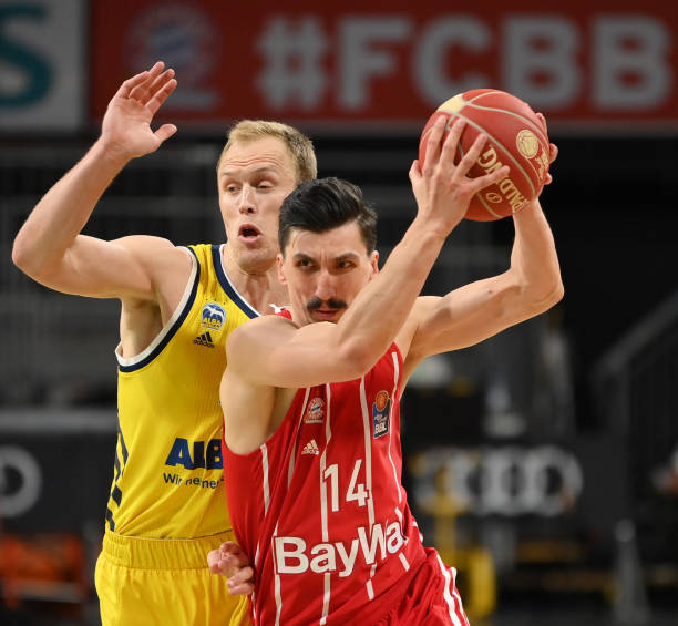 转身直奔前 转身直奔前